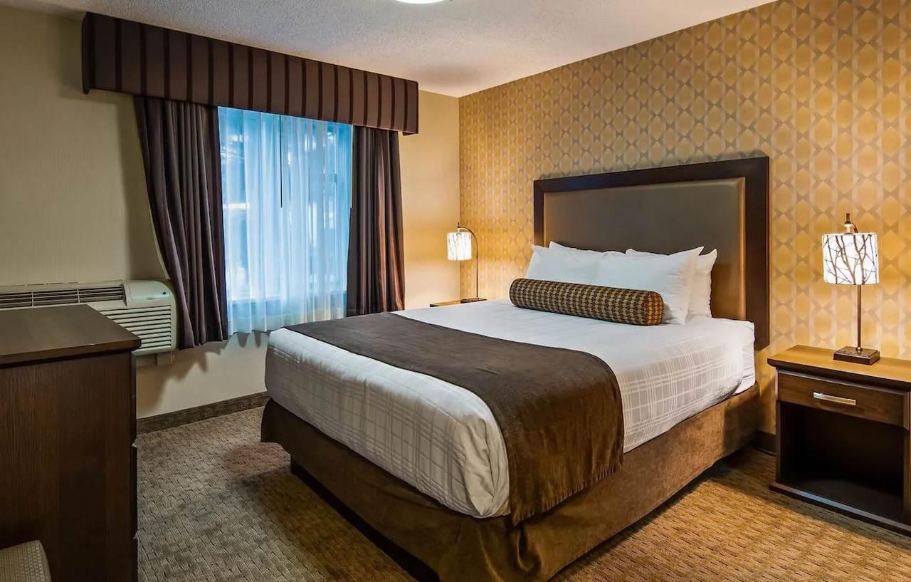 Best Western Plus Country Meadows Inn Aldergrove Esterno foto
