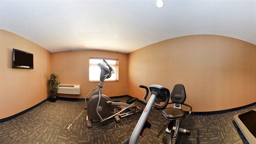 Best Western Plus Country Meadows Inn Aldergrove Esterno foto