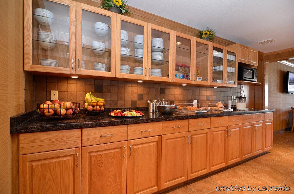 Best Western Plus Country Meadows Inn Aldergrove Esterno foto