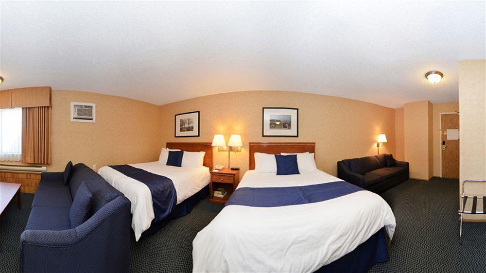Best Western Plus Country Meadows Inn Aldergrove Esterno foto