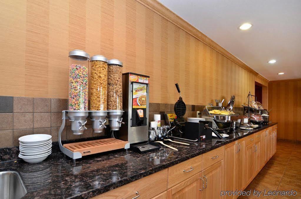 Best Western Plus Country Meadows Inn Aldergrove Esterno foto